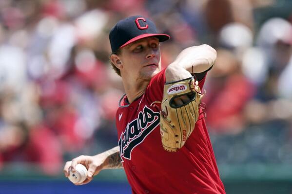 Reyes 2 HRs drive almost hits bicyclist Indians top Cards AP News